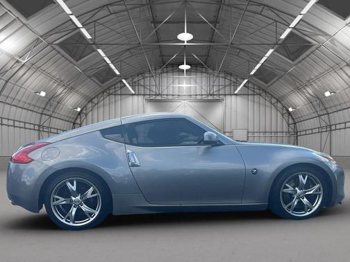2009 Nissan 370Z Touring