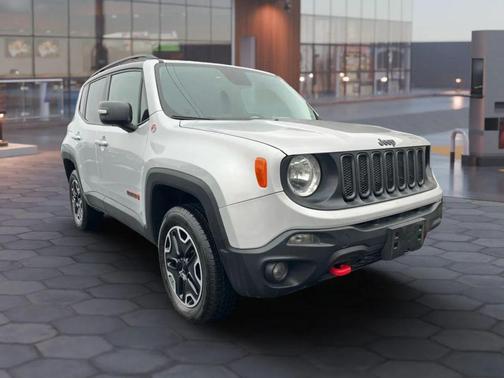 2017 Jeep Renegade Trailhawk