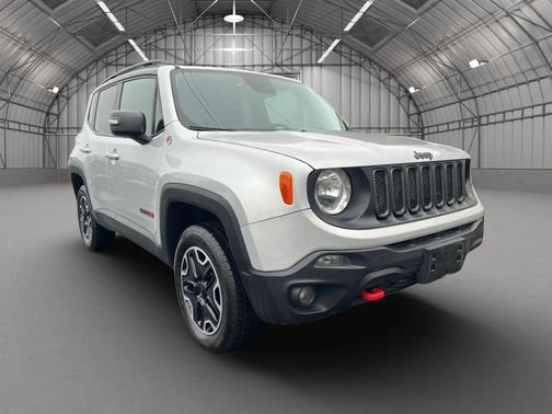 2017 Jeep Renegade Trailhawk