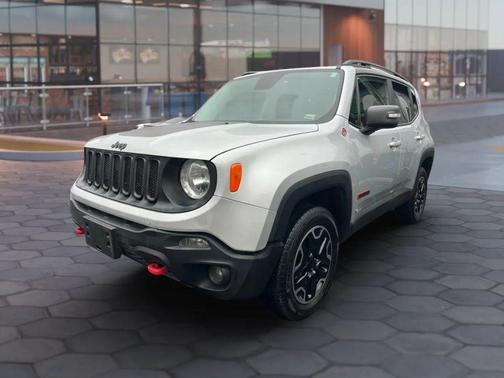 2017 Jeep Renegade Trailhawk