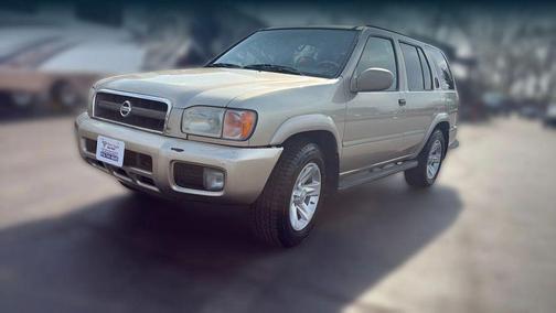 2002 Nissan Pathfinder LE