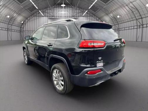 2014 Jeep Cherokee Sport