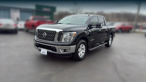 Black 2017 Nissan Titan SV