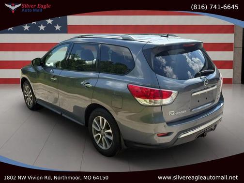 2015 Nissan Pathfinder SV