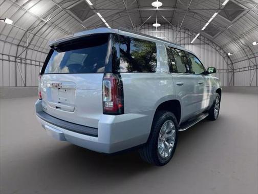 2017 GMC Yukon SLE