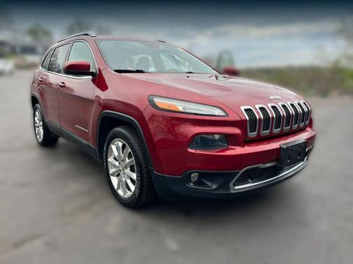 2015 Jeep Cherokee Sport
