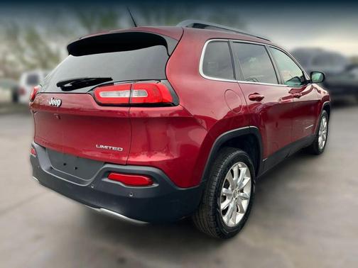 2015 Jeep Cherokee Sport
