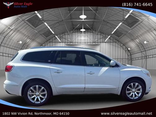 White 2017 Buick Enclave Premium