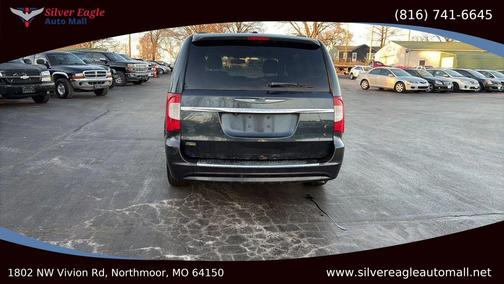 2014 Chrysler Town & Country Touring
