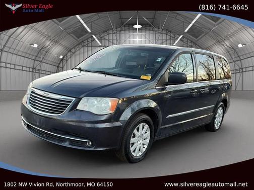 2014 Chrysler Town & Country Touring