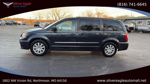 2014 Chrysler Town & Country Touring