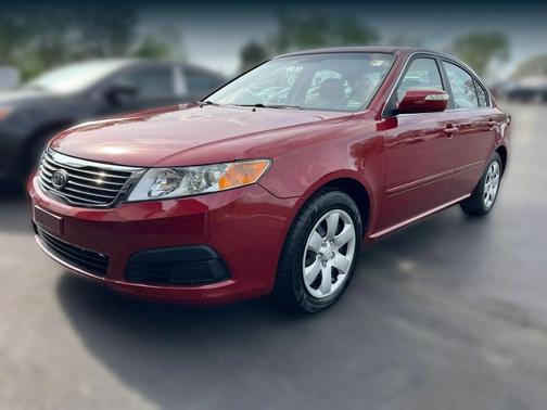 Red 2009 Kia Optima LX