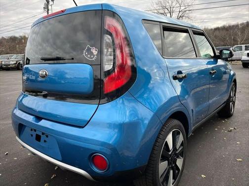 2017 Kia Soul +