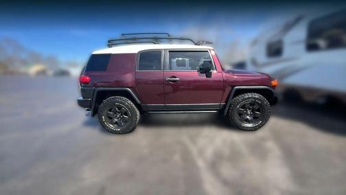 Burgandy 2007 Toyota FJ Cruiser Base