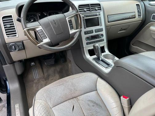 2008 Lincoln MKX Base