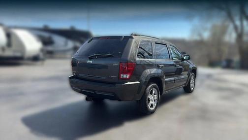 2005 Jeep Grand Cherokee Laredo