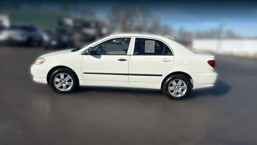 2003 Toyota Corolla LE