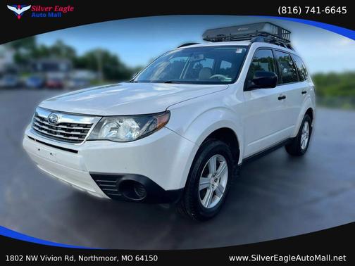 White 2010 Subaru Forester 2.5 X
