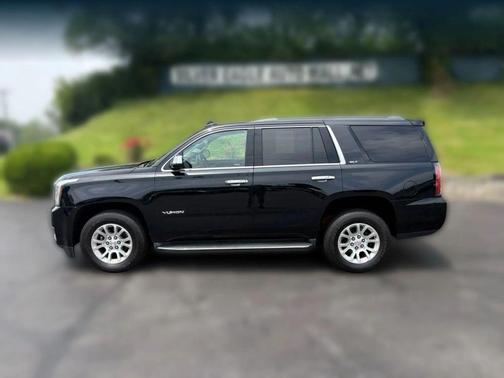 Black 2016 GMC Yukon SLT