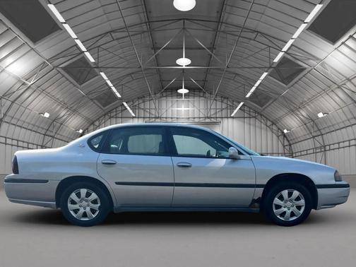 2004 Chevrolet Impala Base