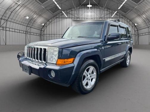 2009 Jeep Commander Sport