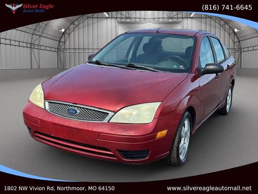 Red 2005 Ford Focus ZX4 S