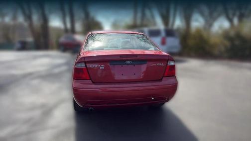 Red 2005 Ford Focus ZX4 S