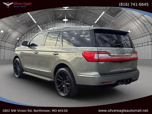 2019 Lincoln Navigator Standard