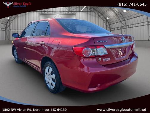 2011 Toyota Corolla LE