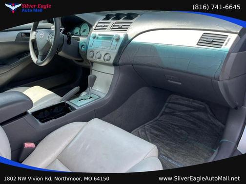 Gray 2004 Toyota Camry Solara SLE