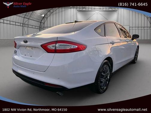 2014 Ford Fusion SE