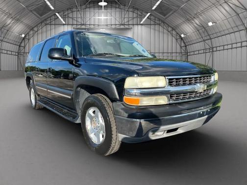 2004 Chevrolet Suburban 1500 LT