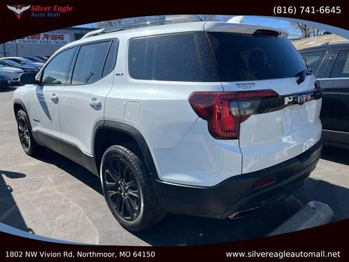 2022 GMC Acadia FWD SLT