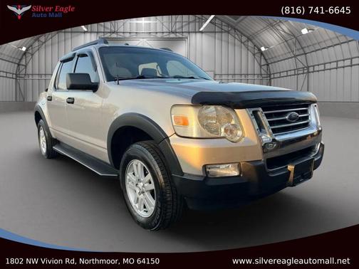 2008 Ford Explorer Sport Trac XLT