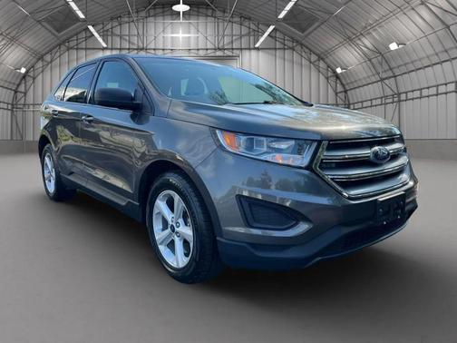 2016 Ford Edge SE