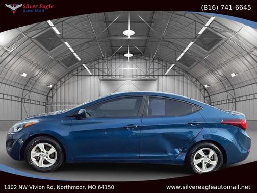 2014 Hyundai ELANTRA SE
