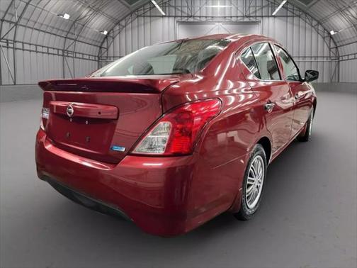 2016 Nissan Versa 1.6 S+