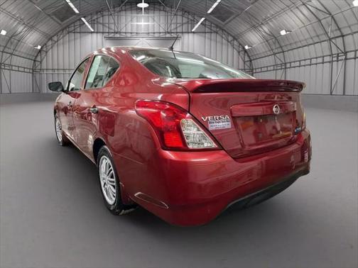 2016 Nissan Versa 1.6 S+