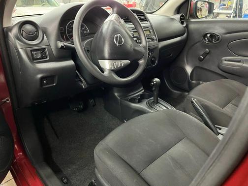2016 Nissan Versa 1.6 S+