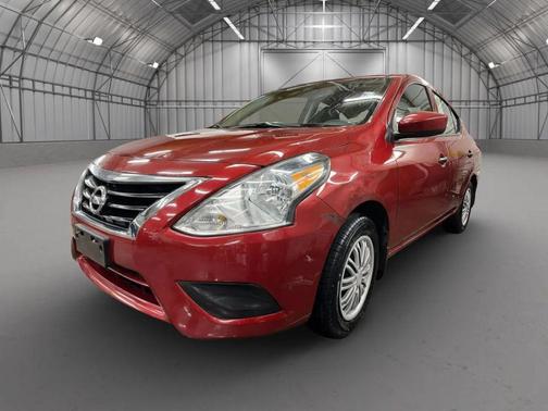 2016 Nissan Versa 1.6 S+