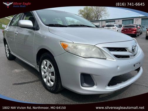 Silver 2011 Toyota Corolla LE