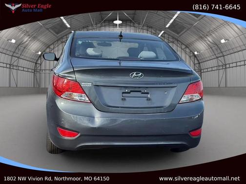 2012 Hyundai Accent SE