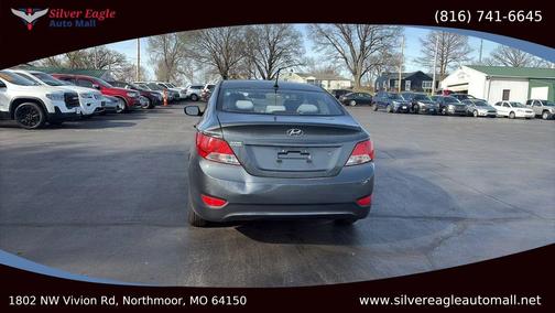 2012 Hyundai Accent SE