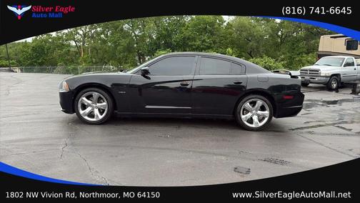 Black 2014 Dodge Charger R/T