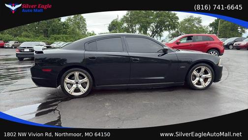 Black 2014 Dodge Charger R/T