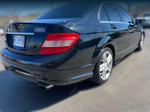 Black 2010 Mercedes-Benz C-Class Luxury