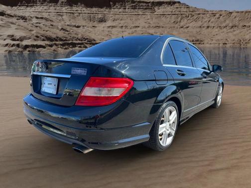 2010 Mercedes-Benz C-Class Luxury