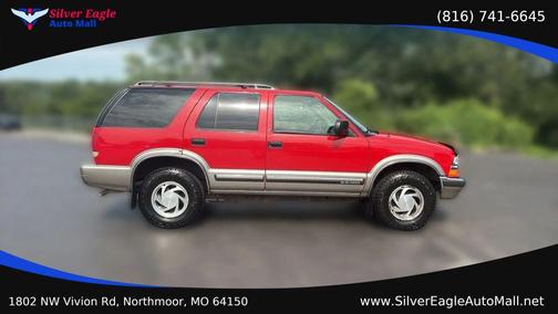 Red 2000 Chevrolet Blazer LT