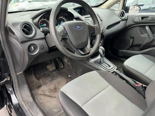 2016 Ford Fiesta S