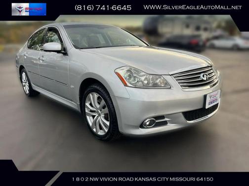 Silver 2010 INFINITI M35x Base